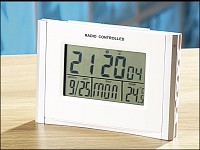 FreeTec LCD-Funkuhr "Widescreen" mit Thermometer & Wecker